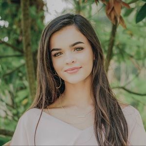 Meet your Posher, Ellen